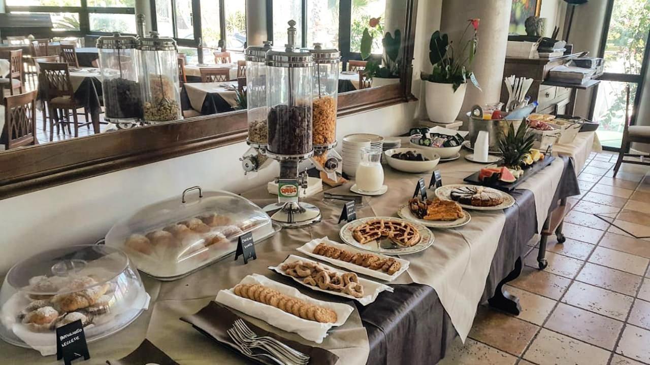 Hotel Il Veliero Torre San Giovanni Ugento Eksteriør bilde